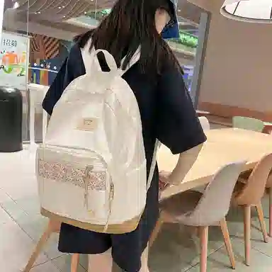 KAMLUI Backpack