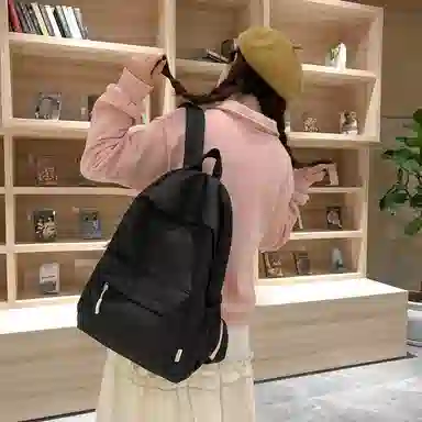 KAMLUI Nylon Backpack White