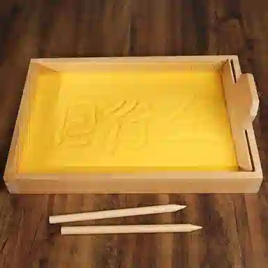 图米鱼 蒙特梭利幼儿园教具沙画刮沙盒幼儿园练字盘 早教益智玩具
