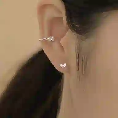 999