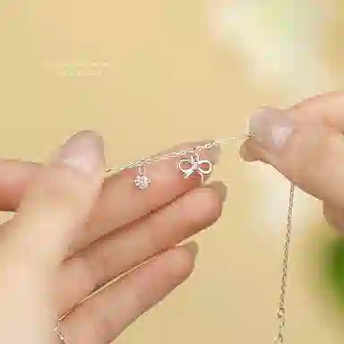 999