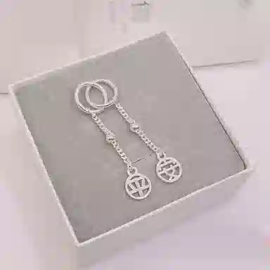 990