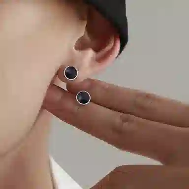 S999