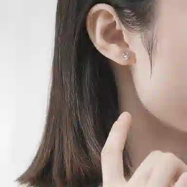 S925