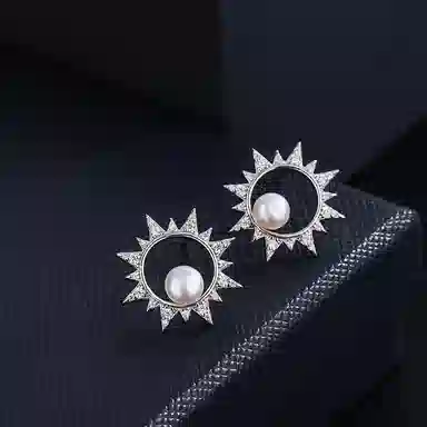 999