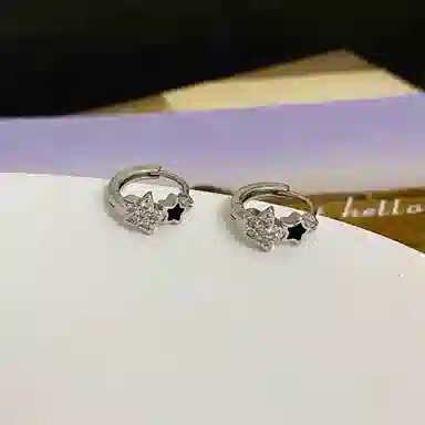 990