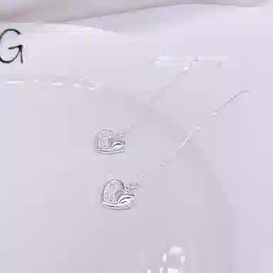 990