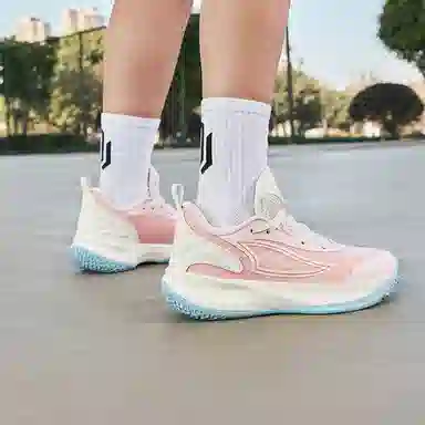 匹克 魔弹科技 灵动稳固  减震防滑耐磨回弹 低帮 实战篮球鞋 女 粉红白