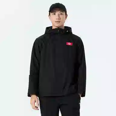 匹克 加绒梭织外套三防面料防水防油防污风衣休闲运动户外夹克 男款 黑色