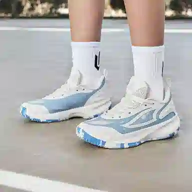 匹克 舒适时尚 休闲百搭 减震防滑耐磨 低帮 篮球鞋 女款 白蓝色