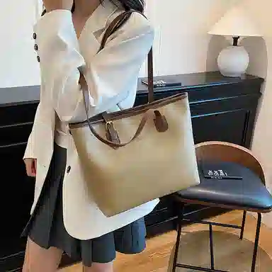 DCLOUD Tote PU