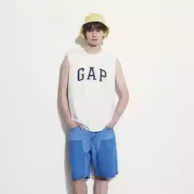 GAP Sleeveless Logo Tank White