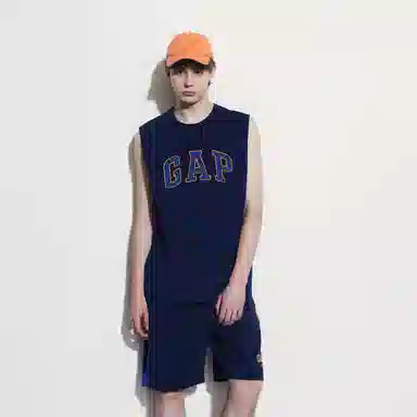 GAP Sleeveless Logo Tank White