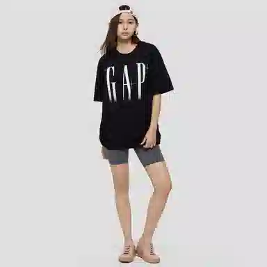 GAP Logo Print T-Shirt