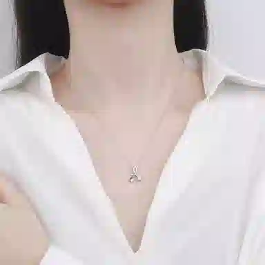 999
