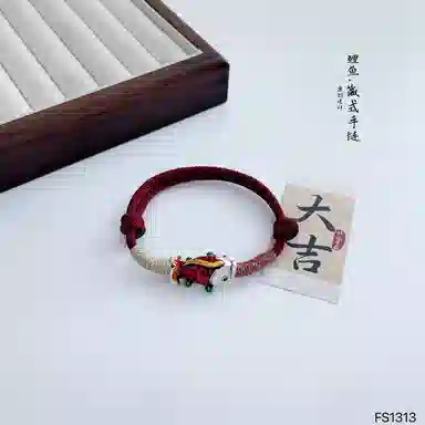 999