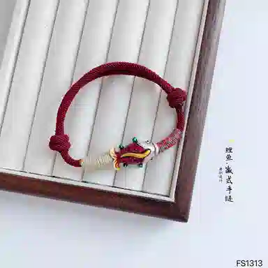 999