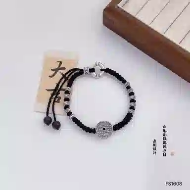 999