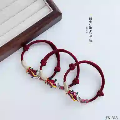999