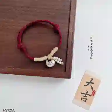 999