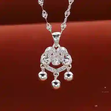 990