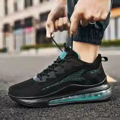 SIMBA'S PRIDE Flyknit