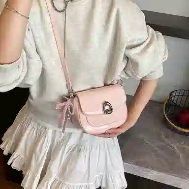 LUVISTRUE PU