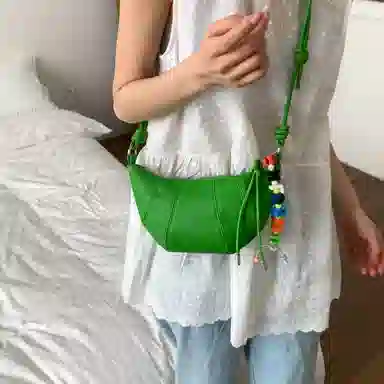 LUVISTRUE PU