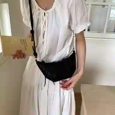 LUVISTRUE PU