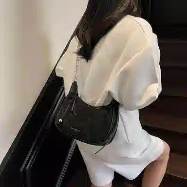 LUVISTRUE PU