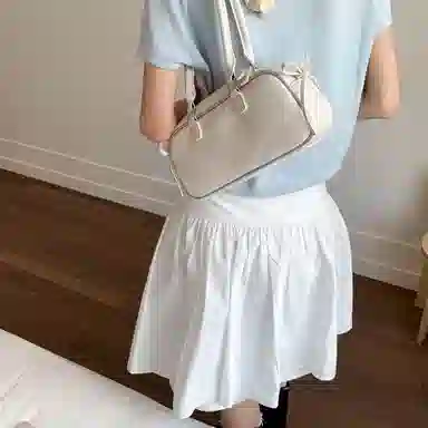 LUVISTRUE PU