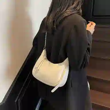 LUVISTRUE PU