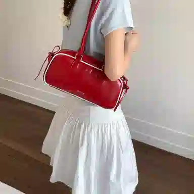 LUVISTRUE PU