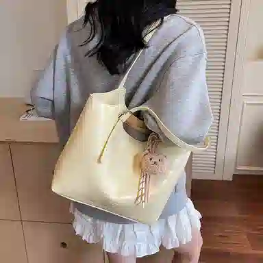 LUVISTRUE PU