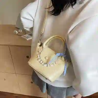 LUVISTRUE PU