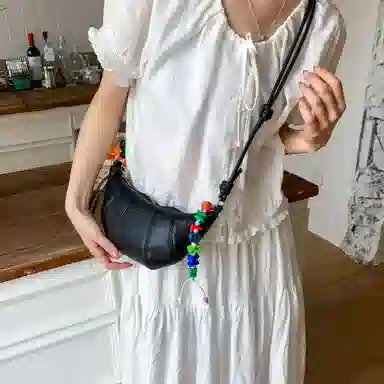 LUVISTRUE PU