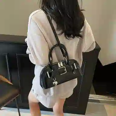 LUVISTRUE PU