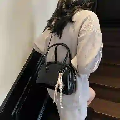 LUVISTRUE PU