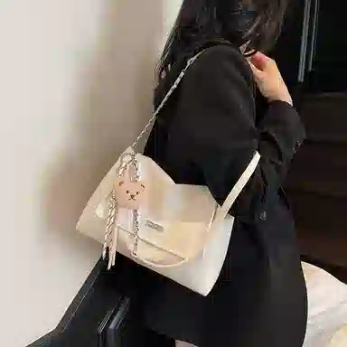 LUVISTRUE PU