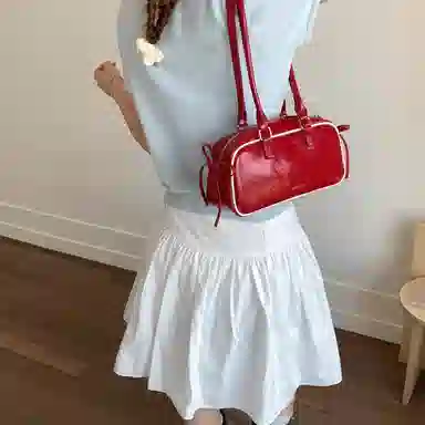 LUVISTRUE PU
