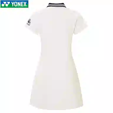 YONEX