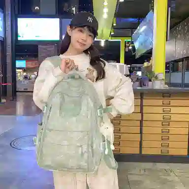 卡卡树 简约时尚印花 尼龙 双肩包 男女同款情侣款 米白色/黑色/绿色