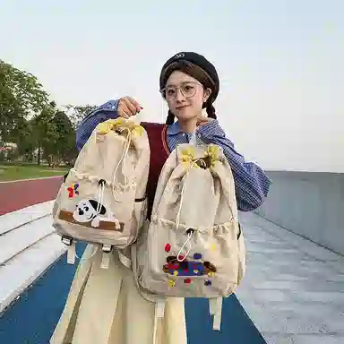 卡卡树 轻便休闲抽绳大容量通勤百搭 尼龙 双肩包 男女同款情侣款 黑色/黄色/卡其色/绿色