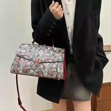 DALO PU