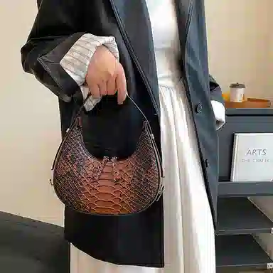 DALO PU