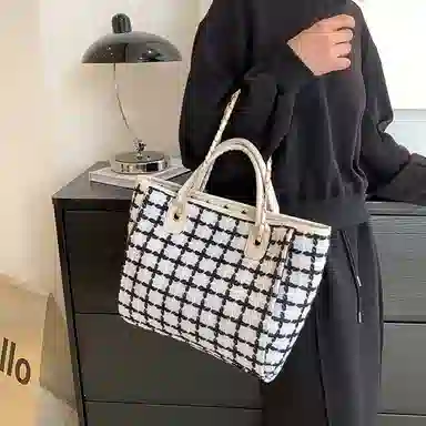 DALO ins Tote
