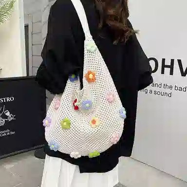DALO Tote