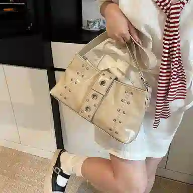 DALO PU