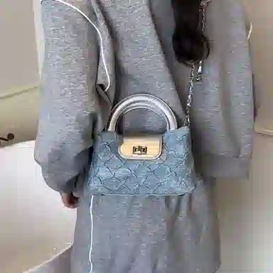 DALO PU
