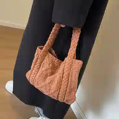 DALO